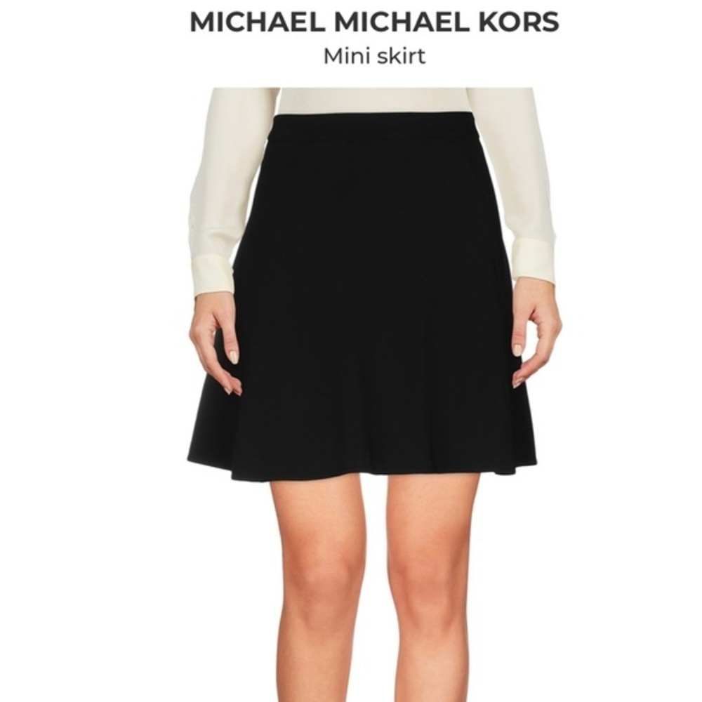 Michael Kors sz 8 black A-line stretch mini skirt w exposed silver zip up back